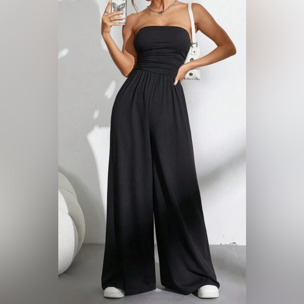 NEVER WORN Black Strapless Jumpsuit